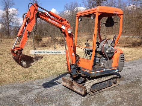 kubota mini track back